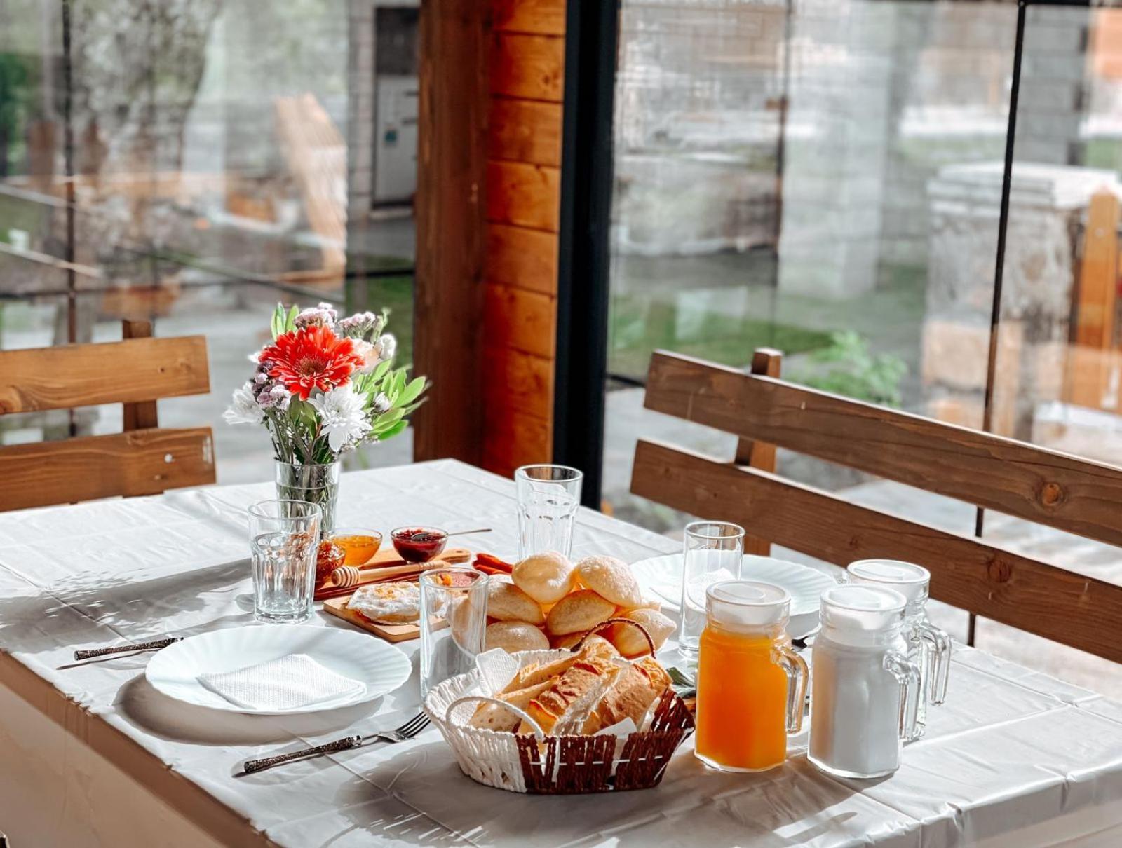 Vila Alpini Razëm Dış mekan fotoğraf